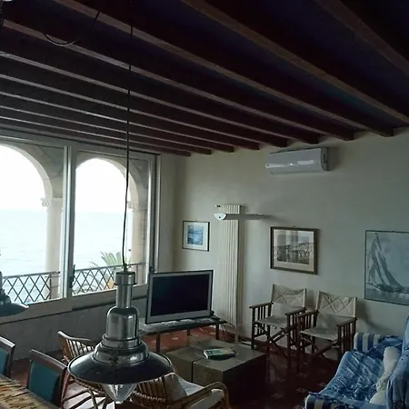 Archi Frontemare Celle Ligure
